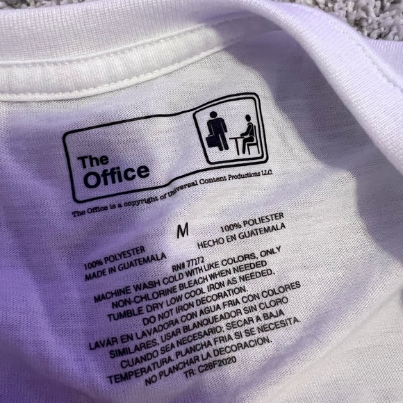 The office graphic tee - Picture 2 of 3
